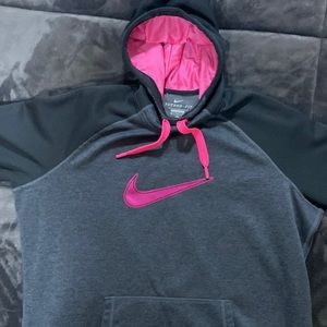 Women’s Nike hoodie sweatshirt